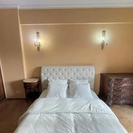 בית הארחה Classique Otima Localizacao *